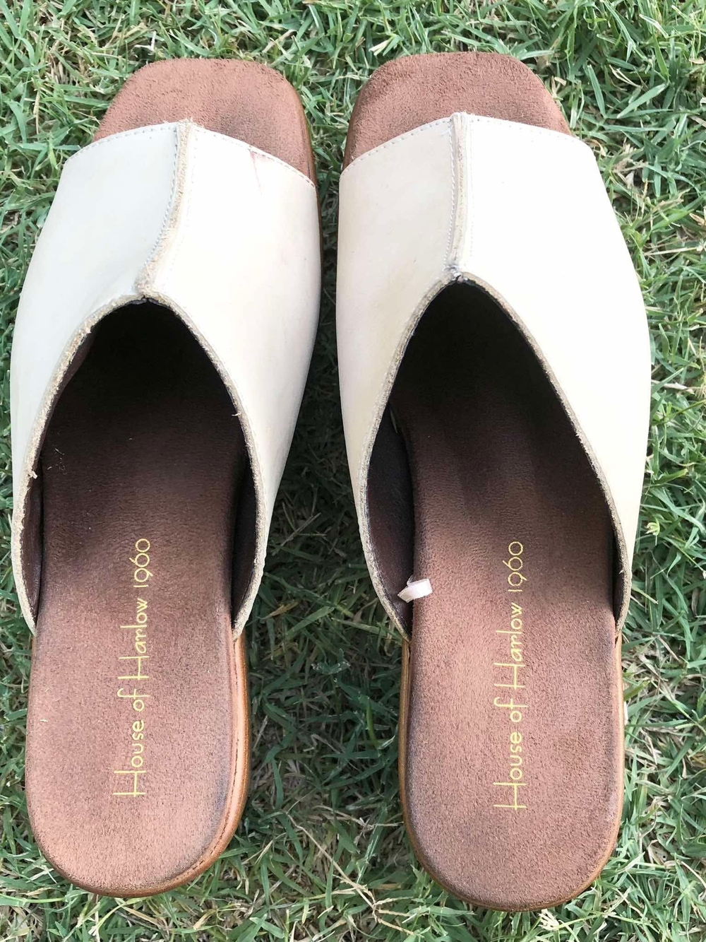 House of Harlow 1960 Cream & Brown Slide Mules